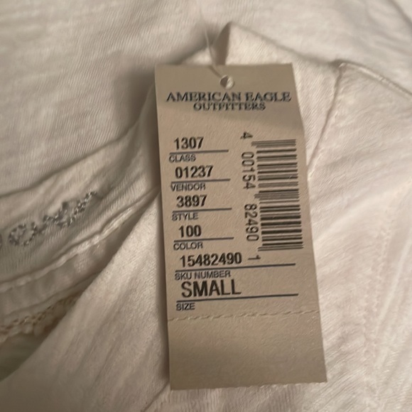 American Eagle white short sleeves T-shirt..Size S, embroidered flowers / eagle - Picture 17 of 17